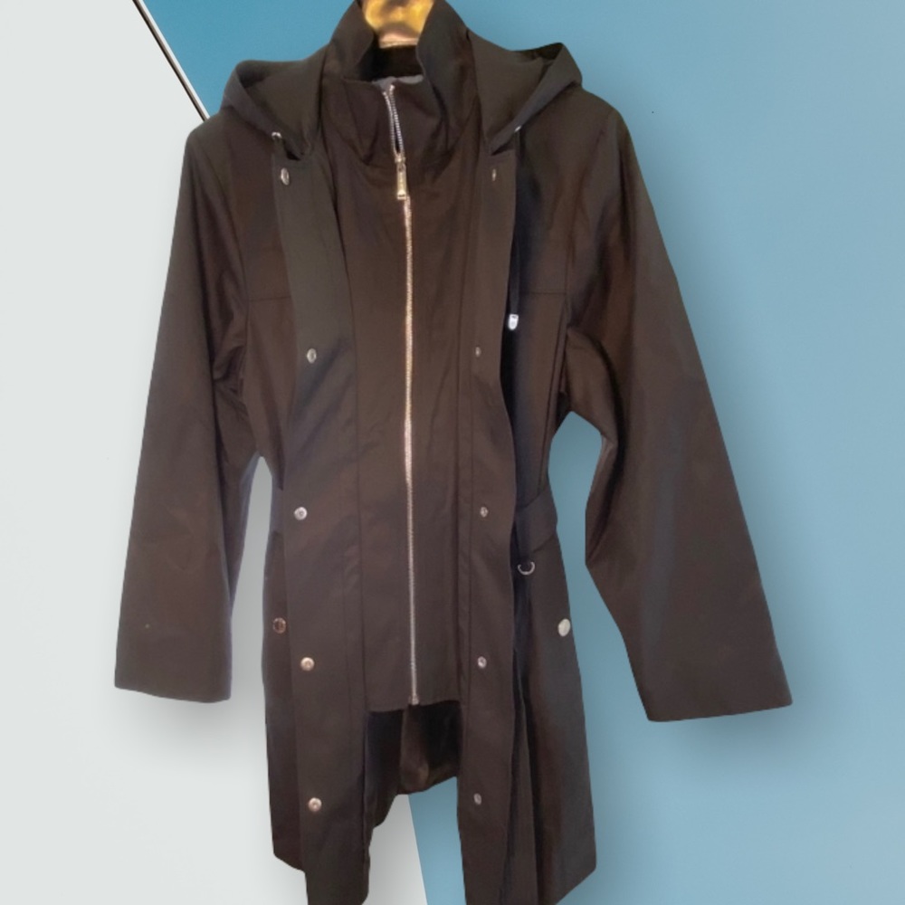 London Fog Trench Coat - Picture 6 of 16